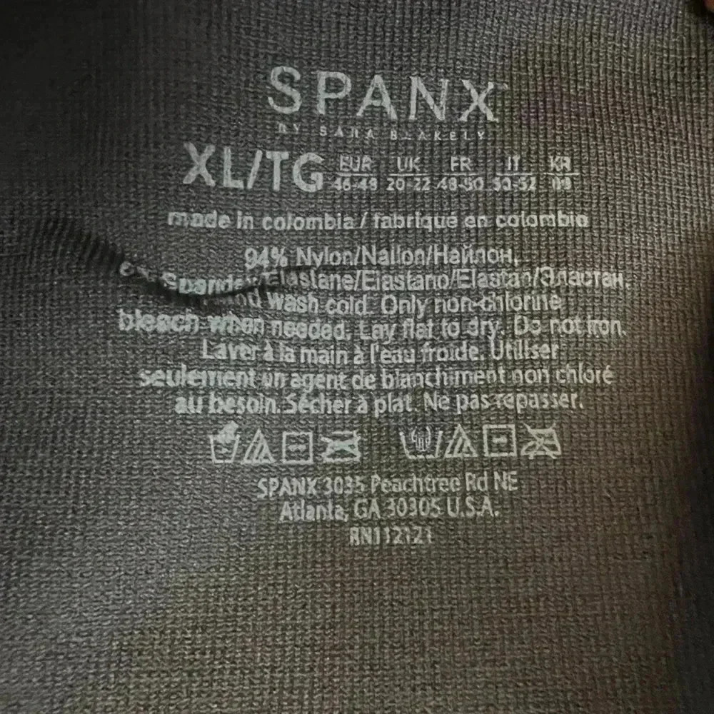 Spanx Look at Me Now Seamless Camo Legging’s Sz XL - Picture 3 of 3